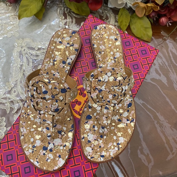 Tory Burch Miller flip flops - Picture 5 of 13